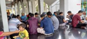 Makan Siang Gratis Masjid Abu Bakar Ash-Shiddiq Tiap Rabu dan Jumat