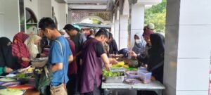 Makan Siang Gratis Masjid Abu Bakar Ash-Shiddiq Tiap Rabu dan Jumat