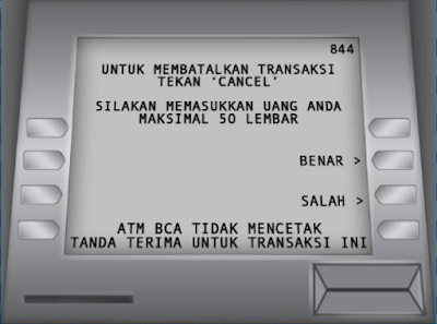 Gambar ATM BCA : Masukan uang yang kamu setor tunai ke mesin ATM - hostze.net