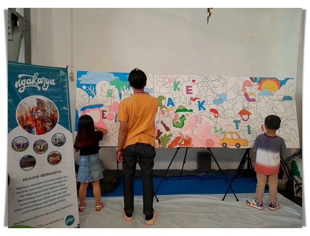 Mural bersama Ngakarya  di Jakhumfest 2023